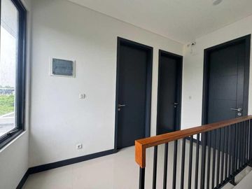 Dijual Rumah Siap Huni di Cluster Nismara, Kota Harapan Indah, Kab Bekasi