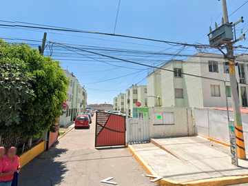 DEPARTAMENTO EN COL. SAN ISIDRO ATLAUTENCO, ECATEPE DE MORELOS, EDOMEX! - JCH