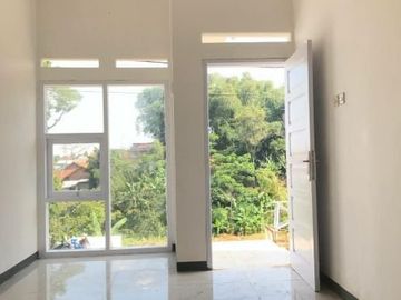 Di jual rumah murah lok strategis dp ringan