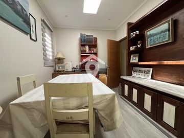 Casa en venta de 7 dorm.mas departamento, Piedra roja,Colina