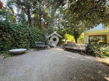 Casa en venta de 7 dorm.mas departamento, Piedra roja,Colina