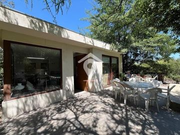 Casa en venta de 7 dorm.mas departamento, Piedra roja,Colina