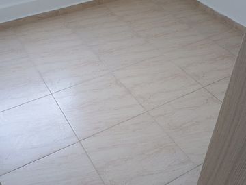apartamento en arriendo/venta en paraíso. Cod V104929