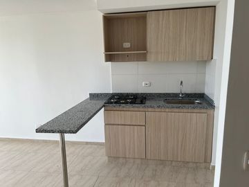 apartamento en arriendo/venta en paraíso. Cod V104929