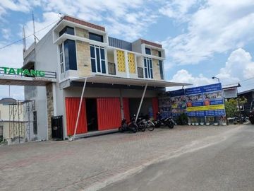 Rumah Exclusive 2 Lantai Dekat Kampus Unikama
