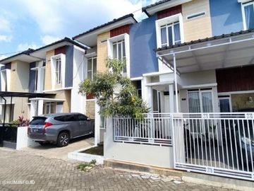 Rumah Exclusive 2 Lantai Dekat Kampus Unikama