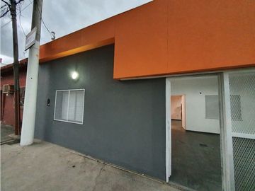 Casa en zona UNNE con potencial comercial!