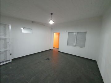 Casa en zona UNNE con potencial comercial!