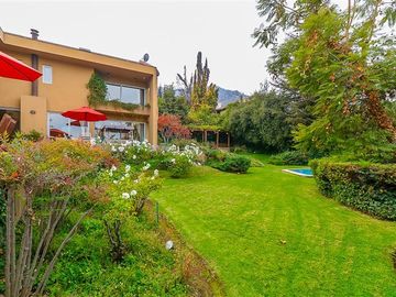 Casa en Venta en Santa Maria de Manquehue