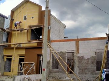Jual 1 unit rumah 2 lantai siap huni di Ciomas, Bogor