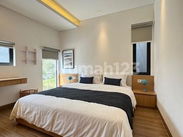 Rumah Baru, Gaya Modern. Pas Buat Pasangan Muda!