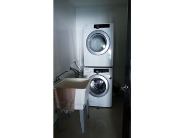 APARTAMENTO AMOBLADO  2REC VISTA AL MAR PH ICON TOWER COCO DEL MAR