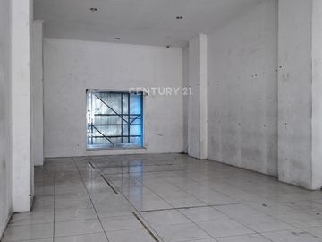 Ruko 3Lantai Di Pinggir Jalan Hos Cokro Hanya 1km Dari Malioboro