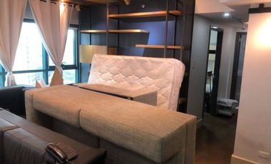 Condominium 2 Bedrooms: 2BR Condo For Sale in Edades Tower and Garden Villas Rockwell Makati City