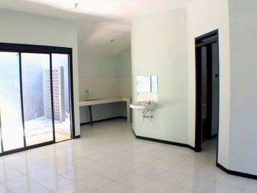 Rumah Pojok Luas 180 di Bukit Dieng kota Malang
