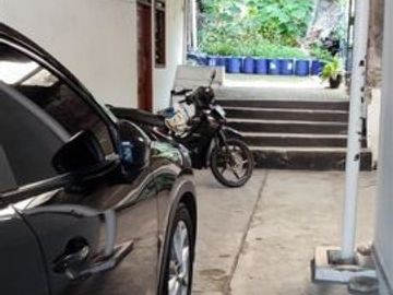 Rumah di jalan Surya Sumantri tengah Kota Bandung bebas banjir strategis