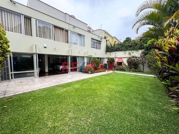 Venta Casa En Manuel Augusto Olaechea – El Rosedal – Miraflores