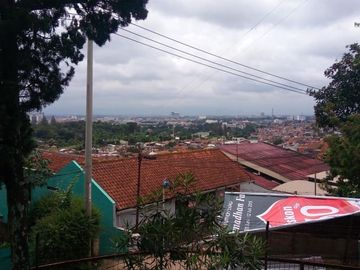 RumahTanah Bebas banjir Sejuk View kota Bandung daerah Bandung utara | ARIEFG