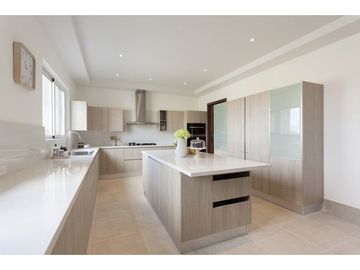 APARTAMENTO EN SANTA MARIA, PH PINNACLE