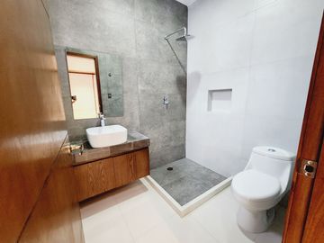 Casas en VENTA en conjunto con alberca excelente precio FRACC LOMAS RESIDENCIAL