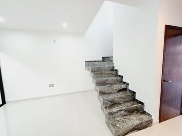 Casas en VENTA en conjunto con alberca excelente precio FRACC LOMAS RESIDENCIAL