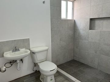 CASA EN VENTA EN FRAC PRIVADO