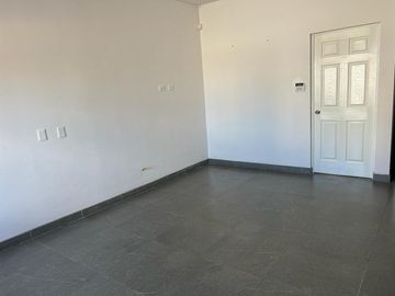 CASA EN VENTA EN FRAC PRIVADO