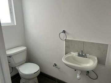 CASA EN VENTA EN FRAC PRIVADO