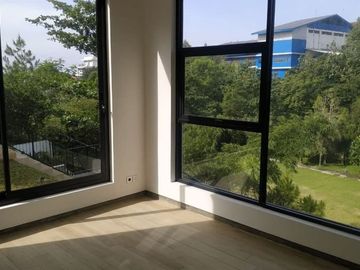 Rumah dijual mewah cantik rasa villa konsep downslope di Cigadung Cikutra Dago dkt BORMA
