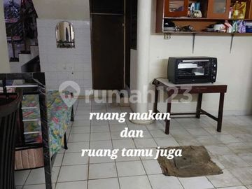 Rumah Dalam Kompleks. Aman Dari Banjir Dan Tenang