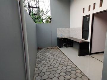 Rumah minimalis siap huni di Duren Seribu Depok