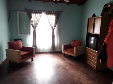 Casa en venta en Moron Sur