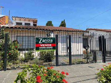 Casa en venta en Moron Sur