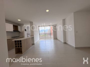 apartamento en arriendo en los colores. Cod A72566