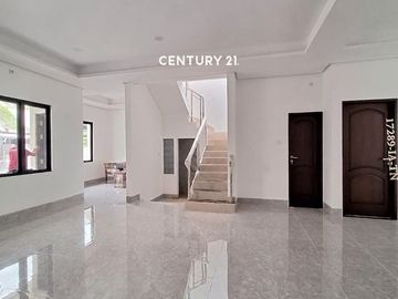 Rumah Brandnew Siap Huni Dijual Dalam Cluster Di Graha Raya