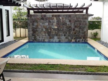 Fully Furnished with Pool House for Rent in Hensonville Ange