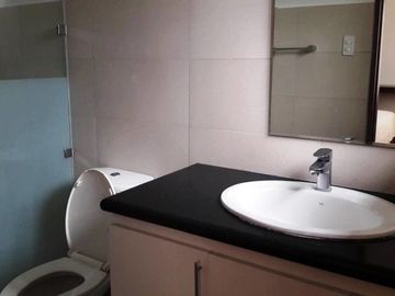 Fully Furnished with Pool House for Rent in Hensonville Ange
