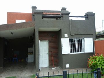 VENDO casa Banda Norte