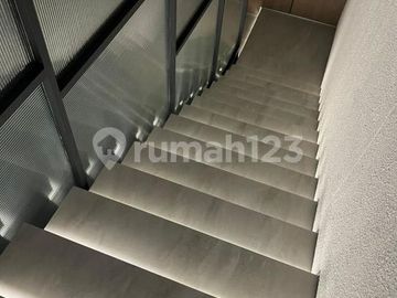 Rumah Paling Mewah Full Furnish Hadap Pik Lokasi Strategis