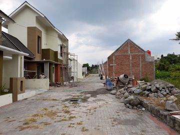 Diskon Jutaan Cash Rumah Modern dekat Jalan Jogja Solo Prambanan