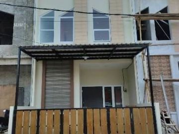 Rumah Baru 2 Lantai dalam Cluster di Ciledug, Tangerang
