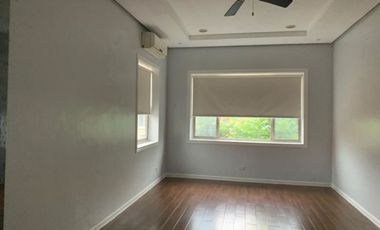 Corner House with Pool for Sale in Alabang 400, Cupang, Muntinlupa City
