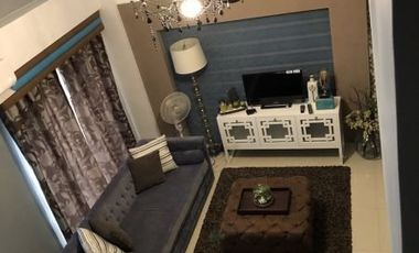 Fully Interiored 1BR Loft with Parking at Mckinley Hill