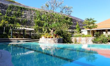 355 sqm Lot for Sale in Monterrazas De Cebu, near Entrance
