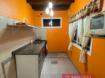 NUEVO VALOR  Casa sobre lote propio en Caseros. APTA CREDITO HIPOTECARIO.