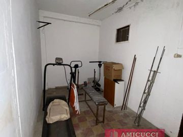 NUEVO VALOR  Casa sobre lote propio en Caseros. APTA CREDITO HIPOTECARIO.