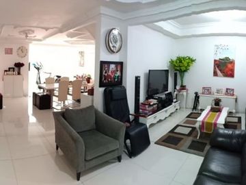 DIJUAL RUMAH KELAPA PUAN - KELAPA GADING