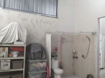 Rumah minimalis.. perum gununganyar mas 850 jt negoo