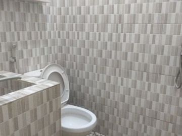 Rumah minimalis.. perum gununganyar mas 850 jt negoo