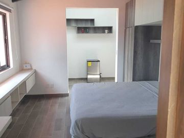 Residencia con 14 deptos ejecutivos para renta con jardín, alberca para Renta